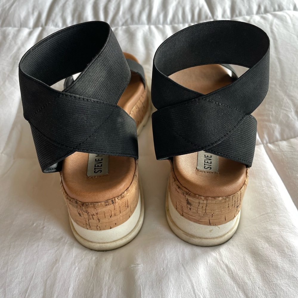Steve Madden Black and Tan Platform Sandals - Picture 4 of 7